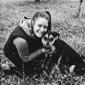 Meet your Posher, Carly